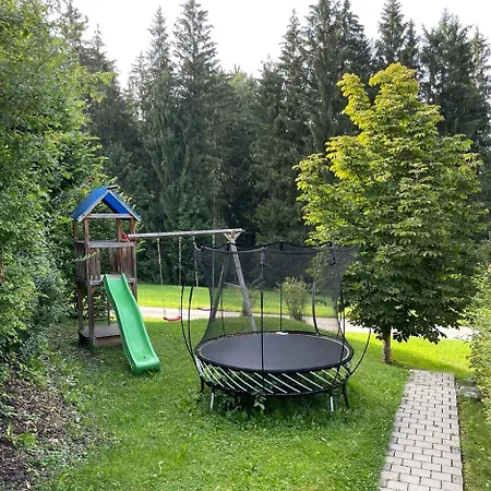 Haus Kleeblatt Im Chiemgau * سيغزدورف